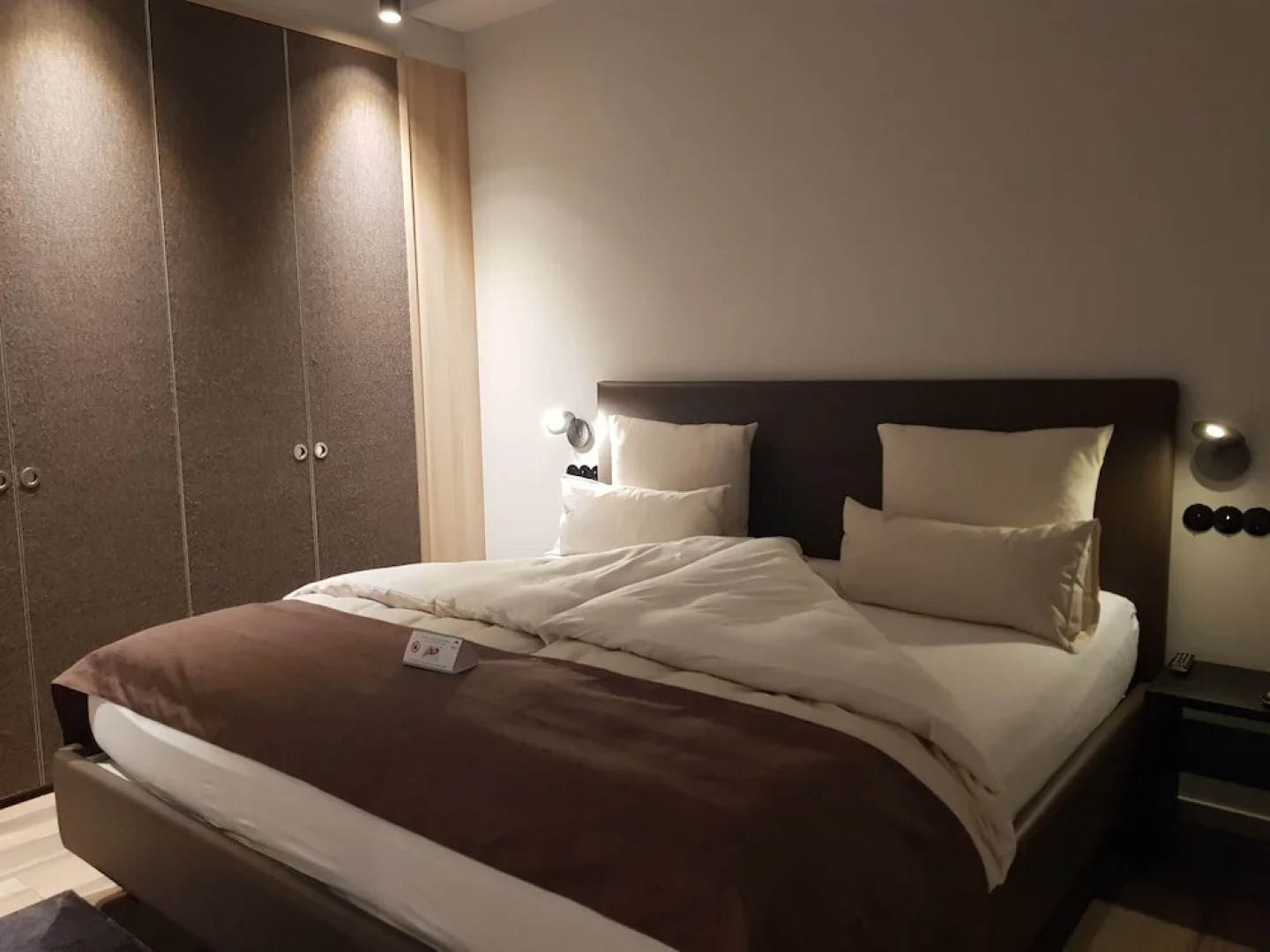 Golden Ball Boardinghouse