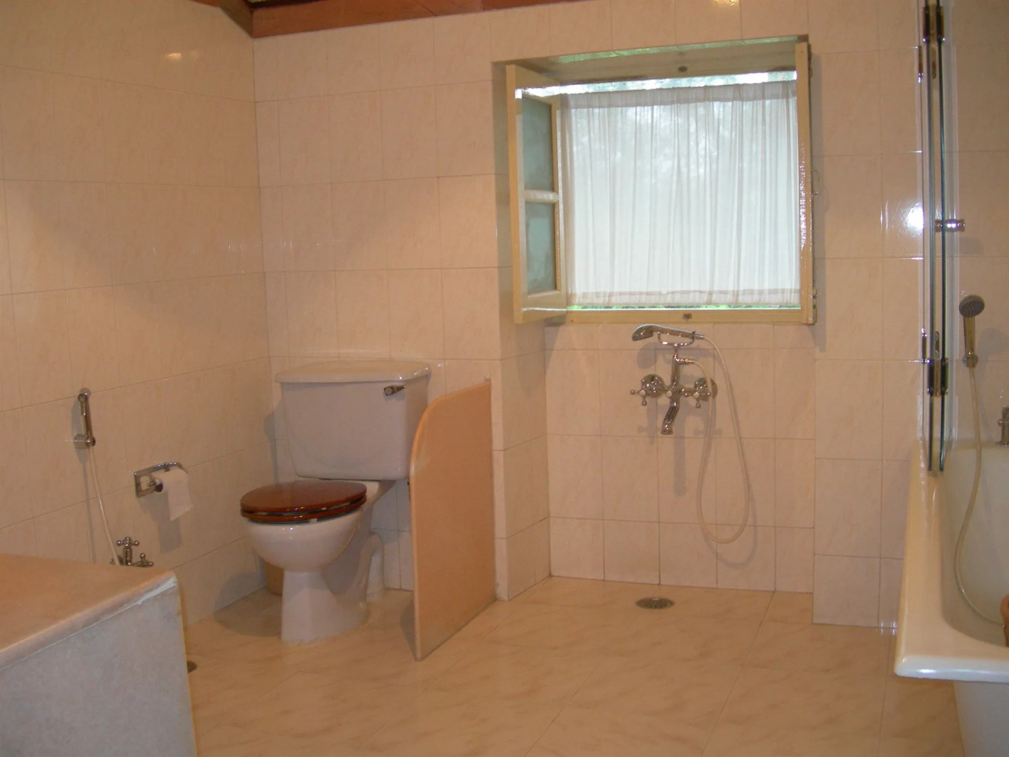 WelcomHeritage Connaught House