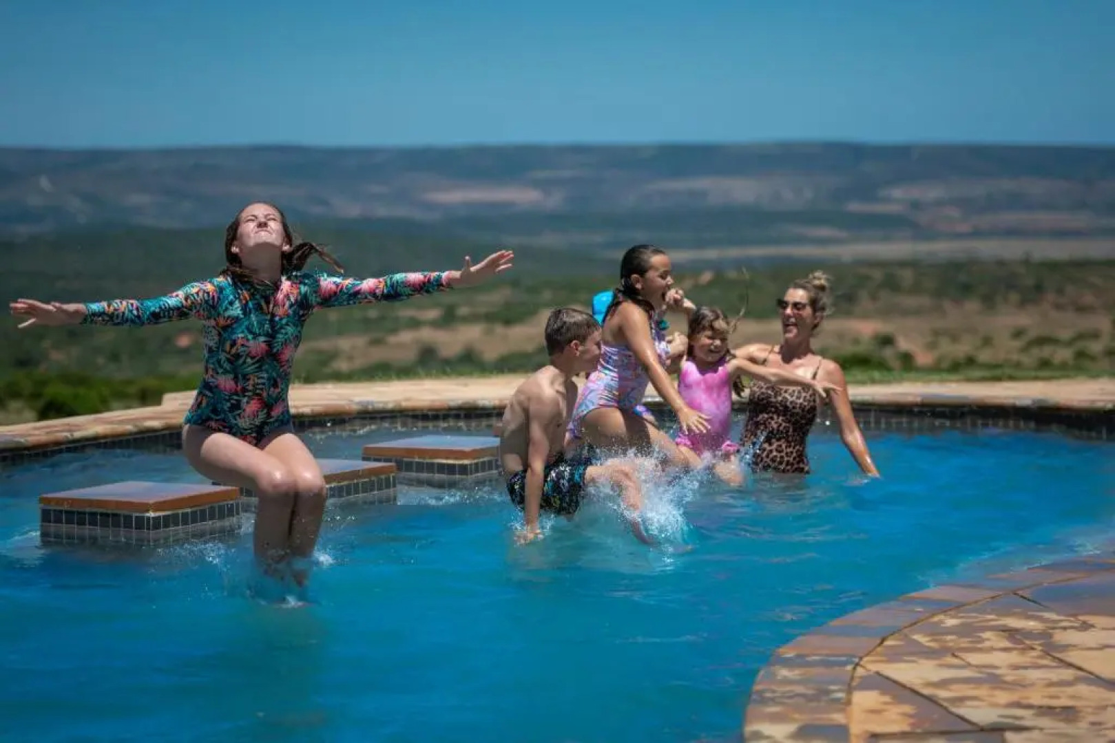 Founders Lodge by Mantis