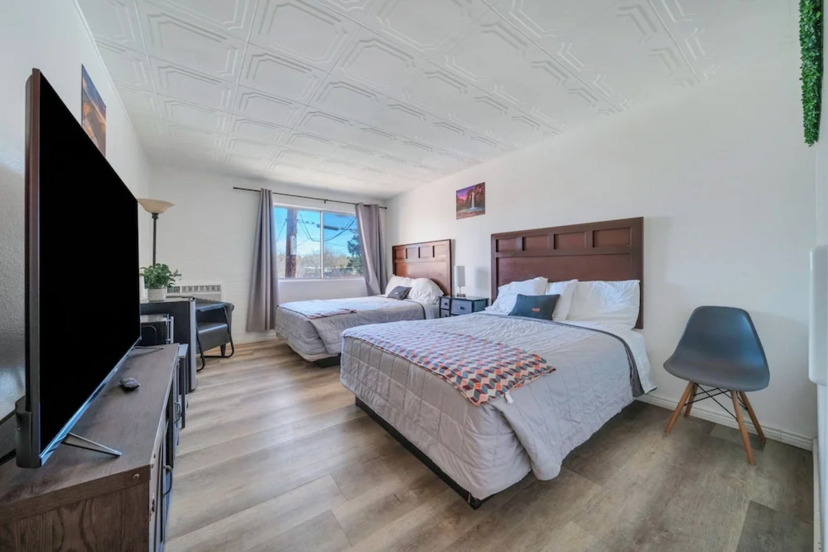 Canyons Edge Route 66 Motel