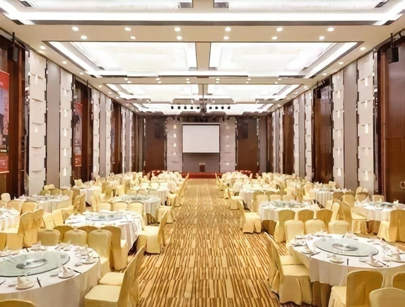 Ramada Plaza Chuzhou