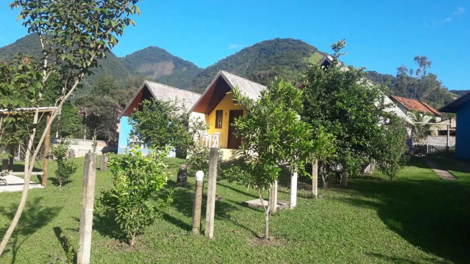 Chales Flores de Sana