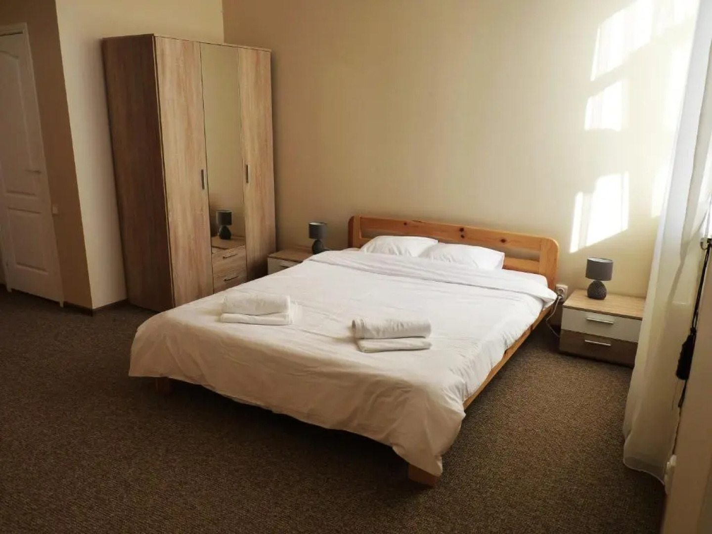 Viesu nams "Svīre-10"