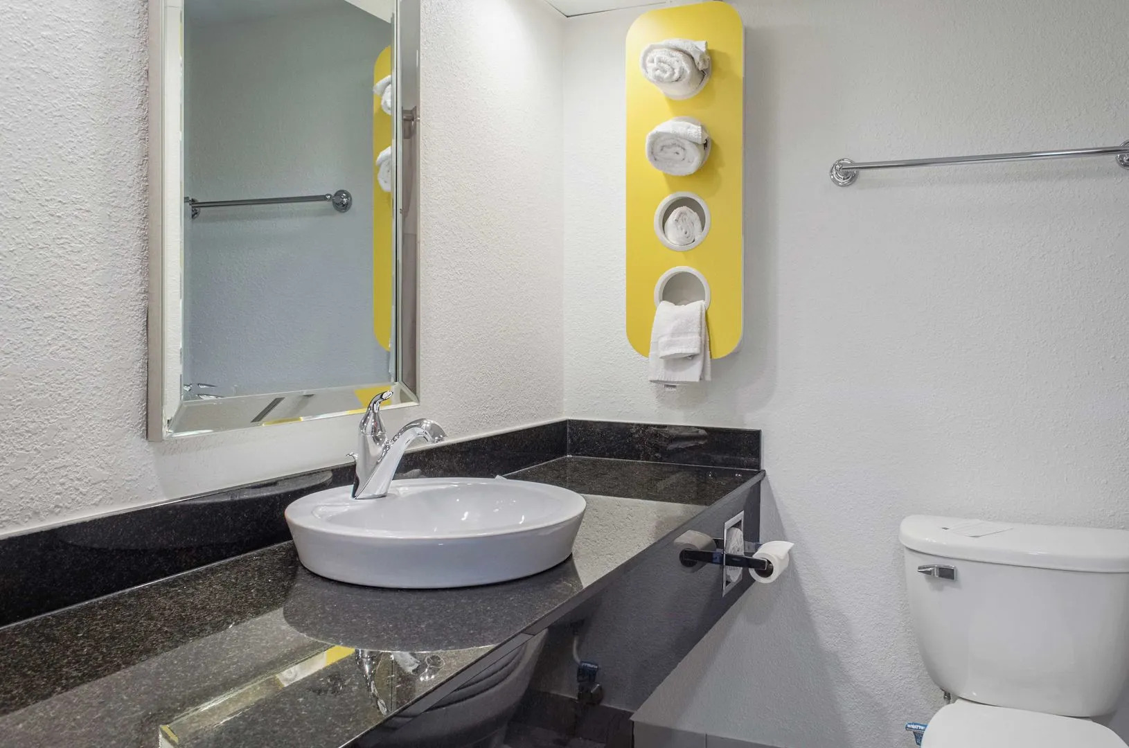 Motel 6 Brockton, MA