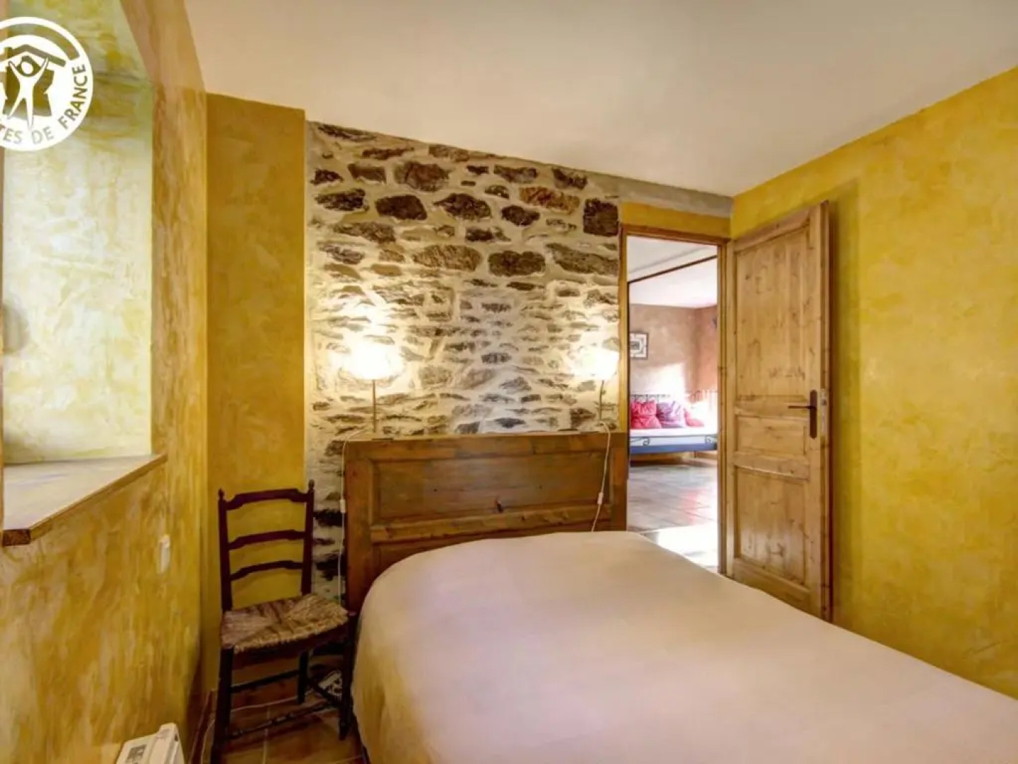 Gîte Saint-Étienne, 3 pièces, 4 personnes - FR-1-496-38