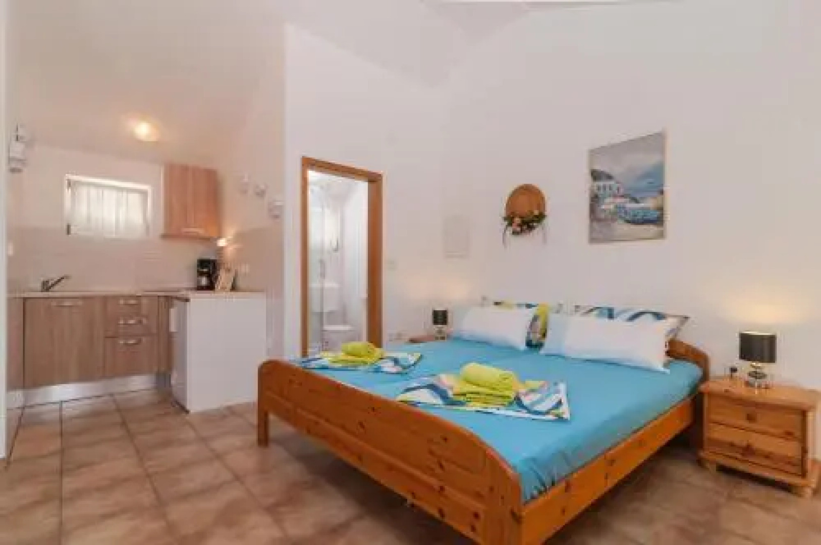 Apartment Pucisca with Sea View II