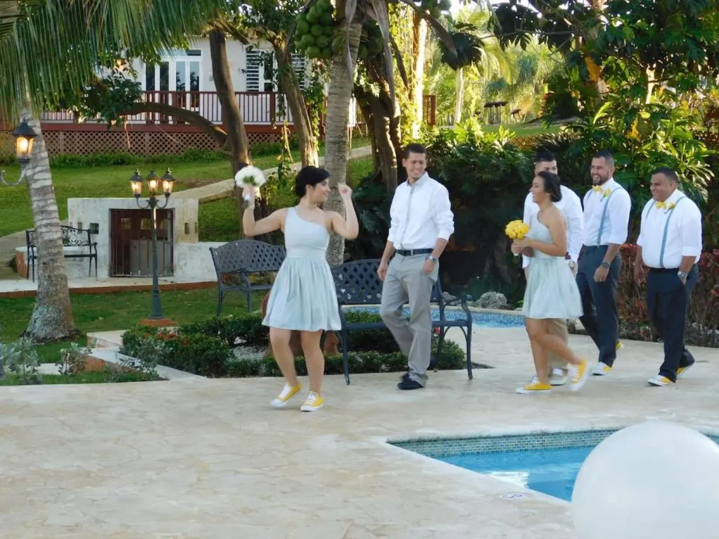 Isabela Villa Bonita - Vacation & Event Venue Sleeps 50!