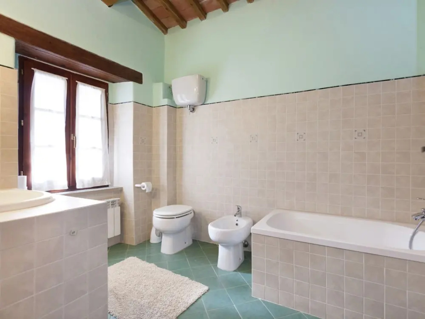 Belvilla by OYO Farmhouse With Swimming Pool