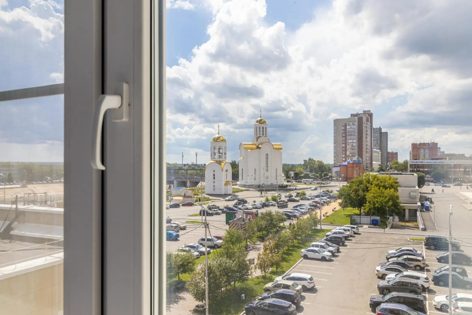 Апартаменты на улице Пичугина 6