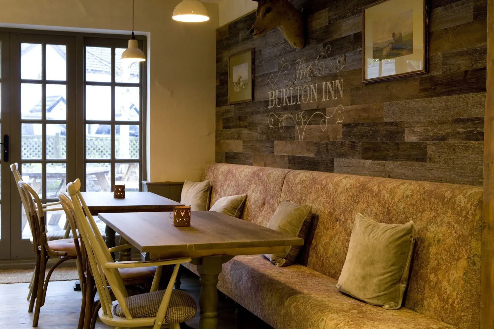 Burlton Inn