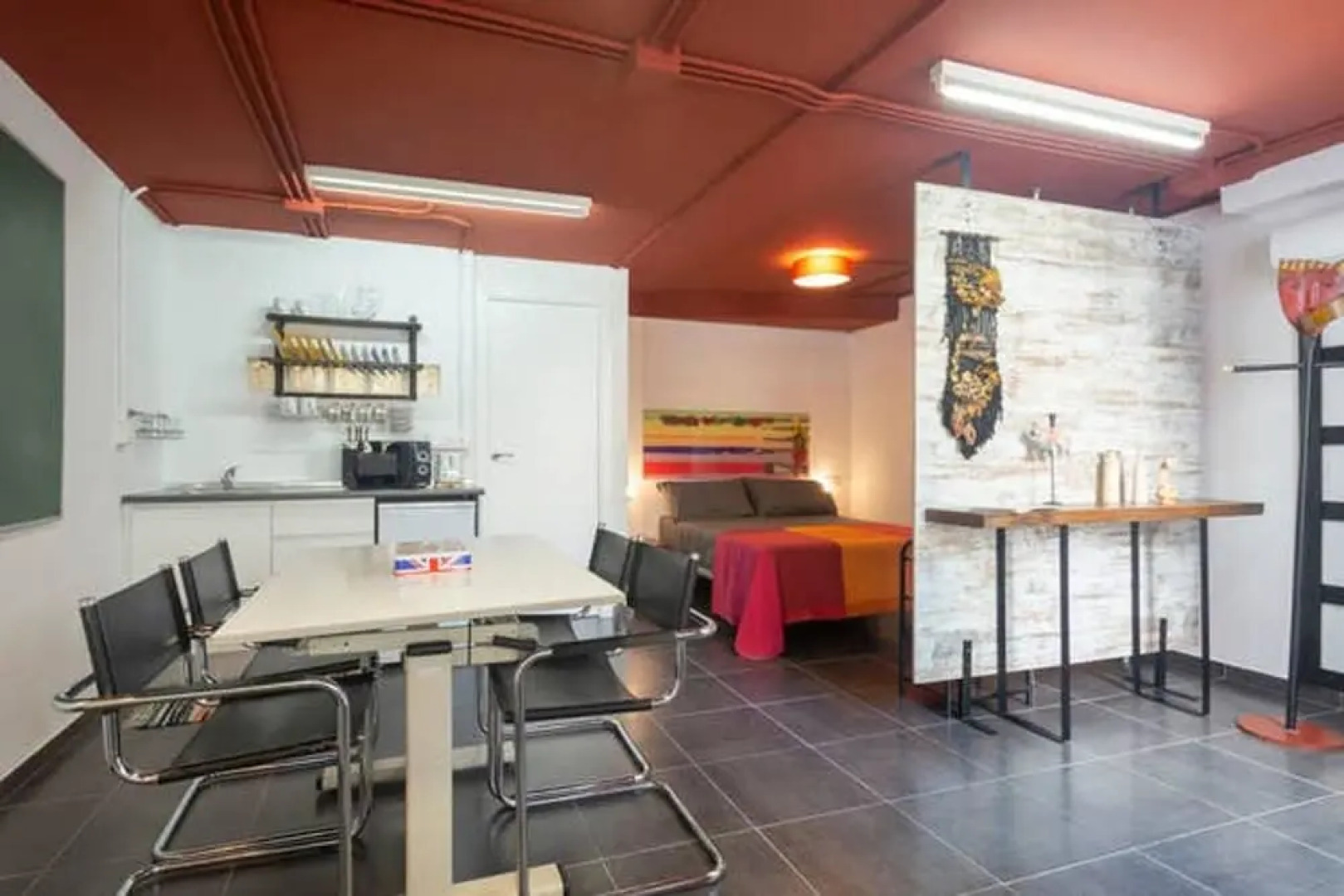 Studio in Cenes de la Vega, with Wonderful City View And Wifi - 20 Km From the Slopes