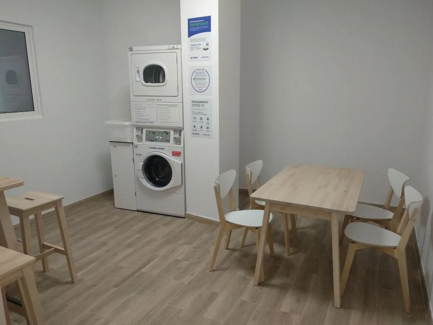 Albergue & Rooms Murgadán - Hostel