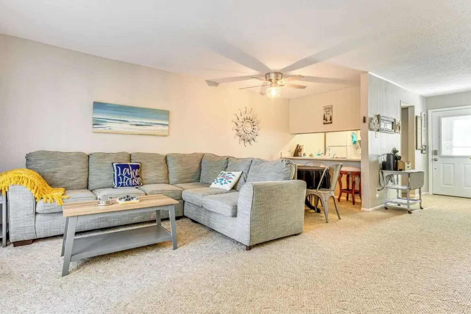 4 Mi to Greers Ferry Lake: Condo w/ Deck & Balcony