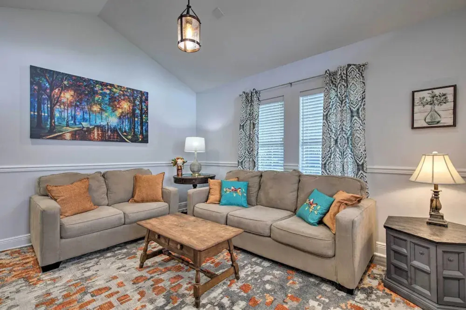 Downtown Ocean Springs Duplex w/ A/C 1 Mi to Beach