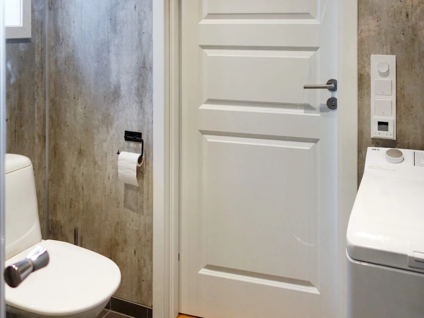 6 Person Holiday Home in Averoy