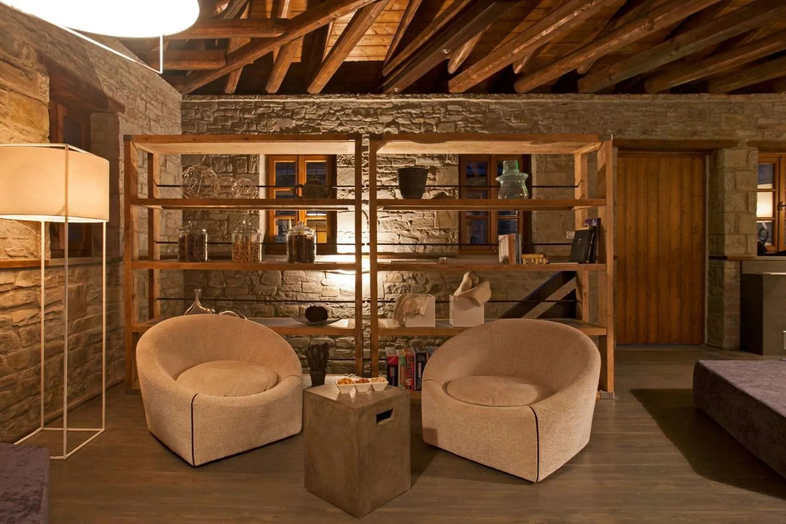 Kipi Suites