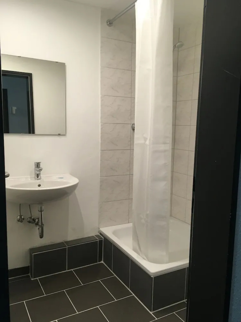 Hostel-Hamm by Geronimo