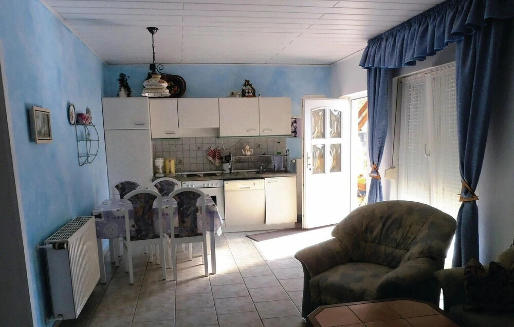 Amazing Apartment in Karlshagen With 2 Bedrooms