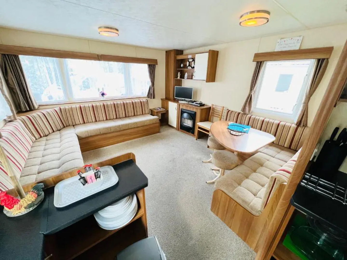 2 Bedroom Caravan NV16, Lower Hyde, Shanklin, Isle of Wight