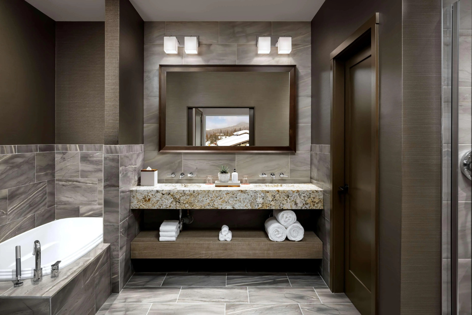 The Josie Hotel, Autograph Collection