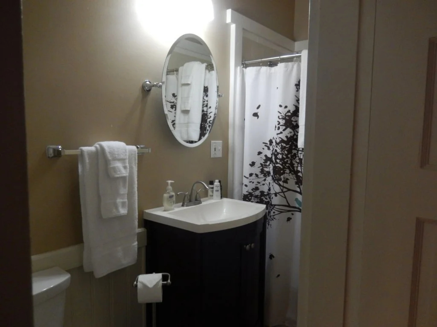 Mountain Meadows Inn