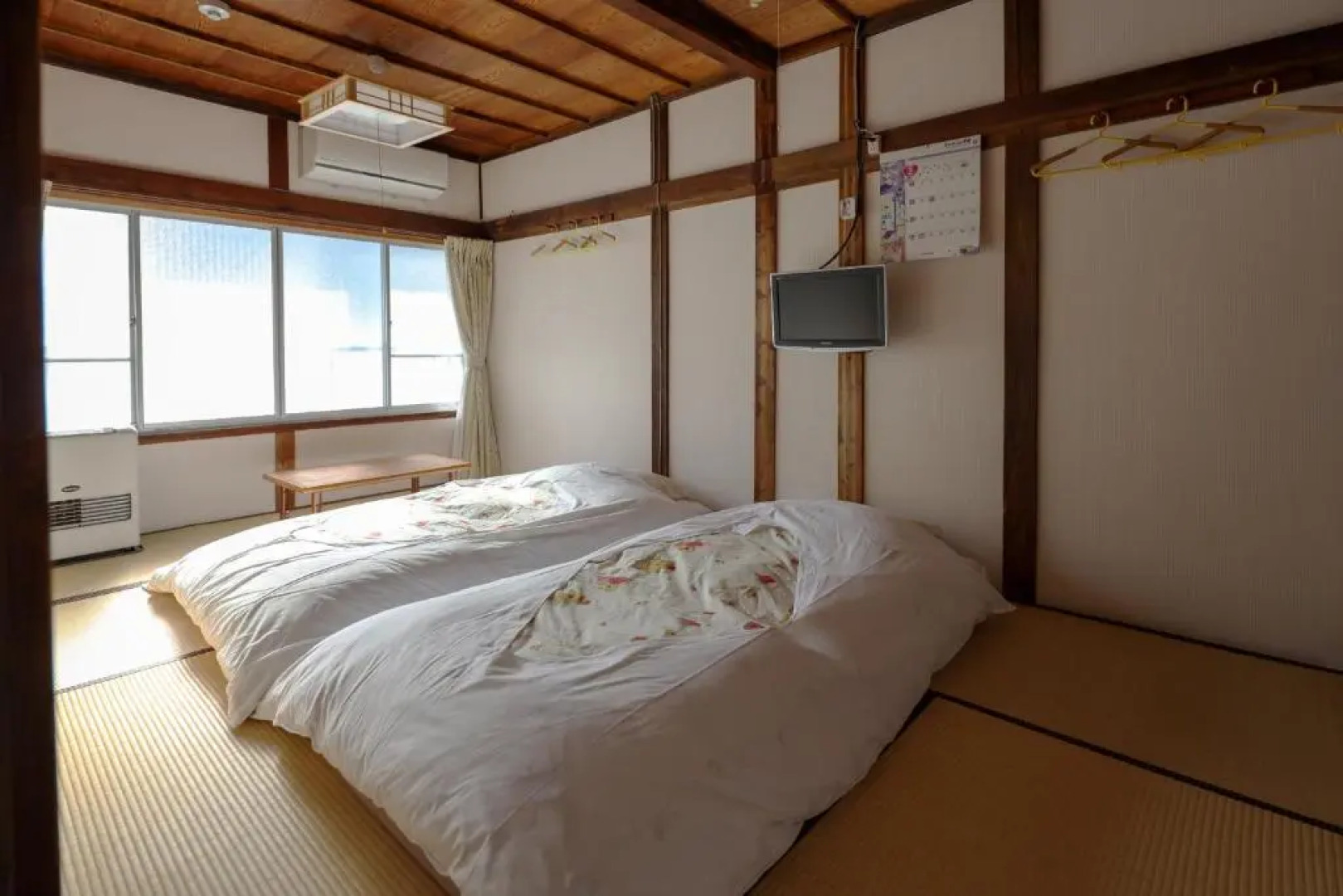 Fujiyoshida Youth Hostel