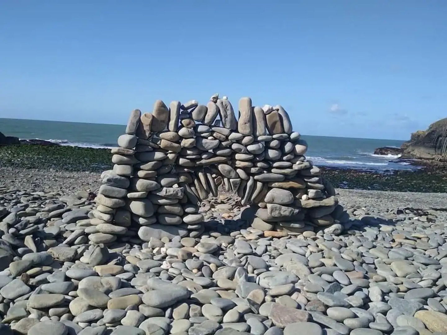 Charming 3-bed Caravan Cymtydu