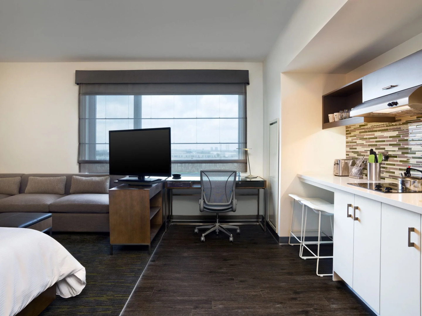 Element Vaughan Southwest