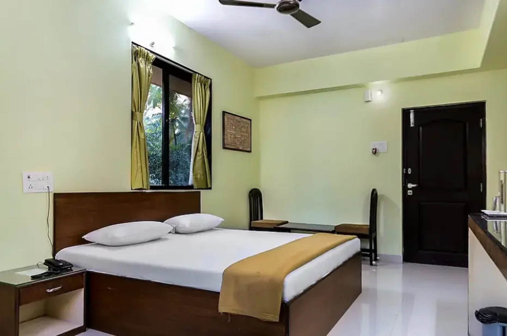 Hira Laxmi Residency