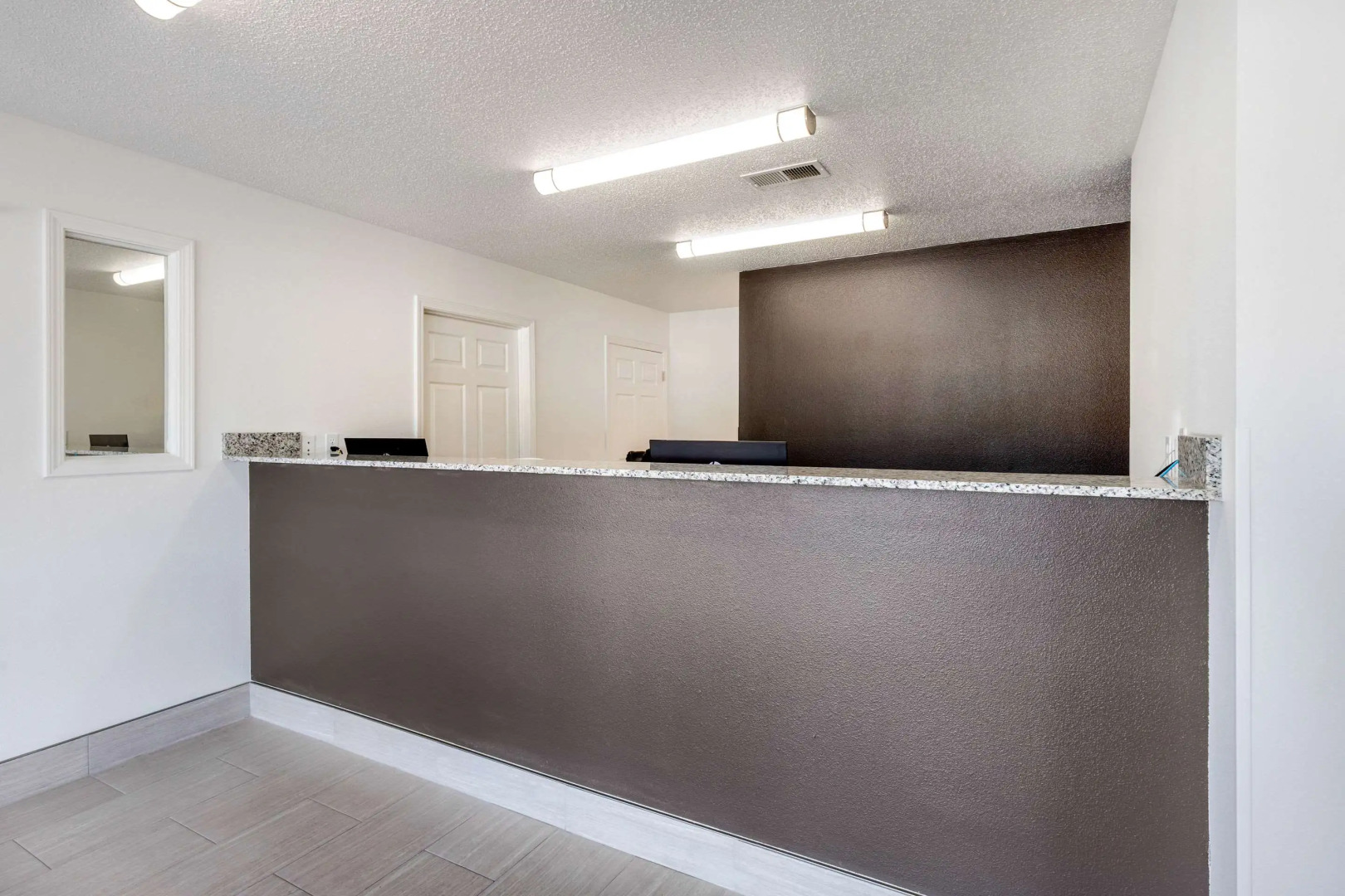 Suburban Studios Spartanburg - I-26