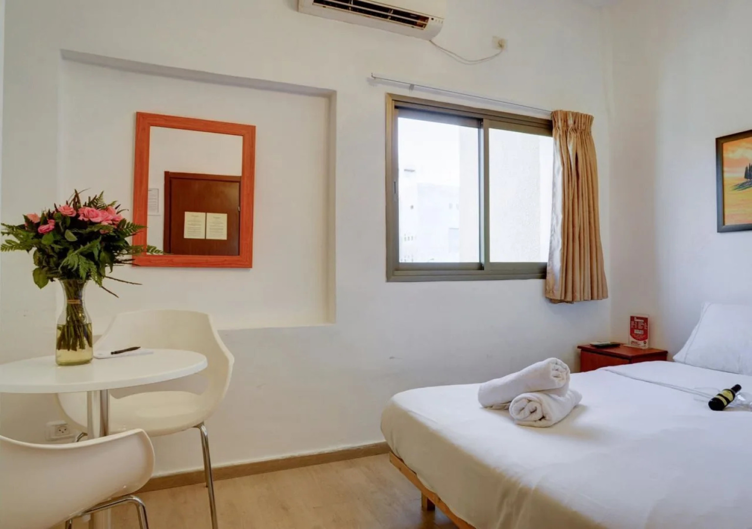 Liber Seashore Suites