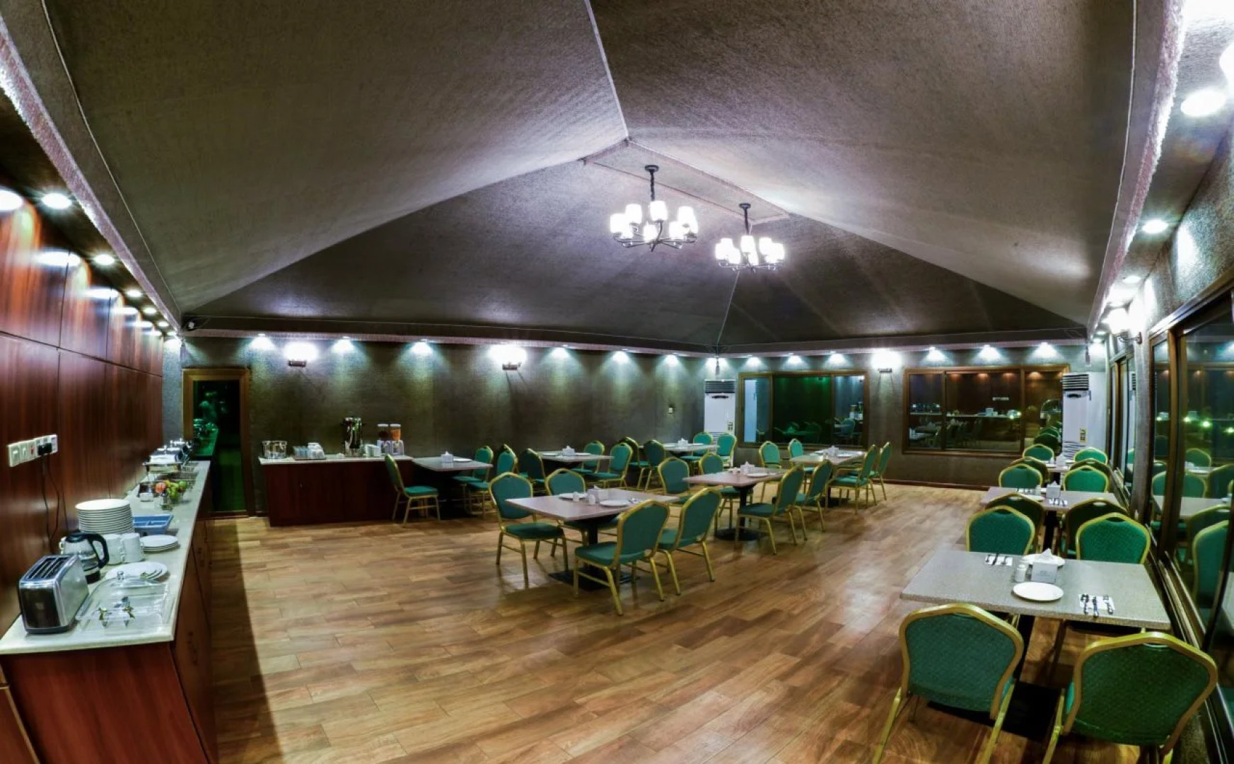 Palms Lily Hotel Suites