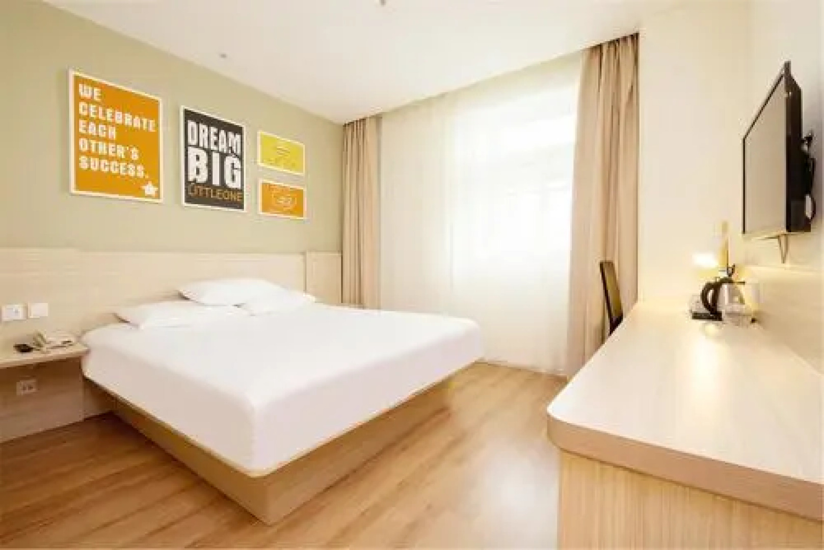 Hanting Guyuan City Government Hotel