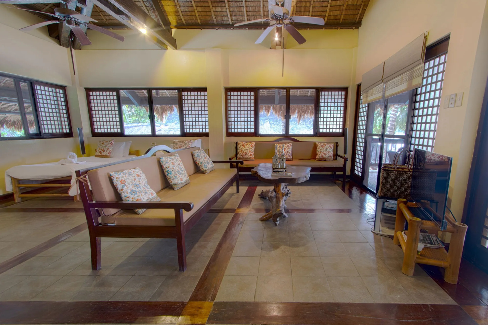 Nabulao Beach and Dive Resort