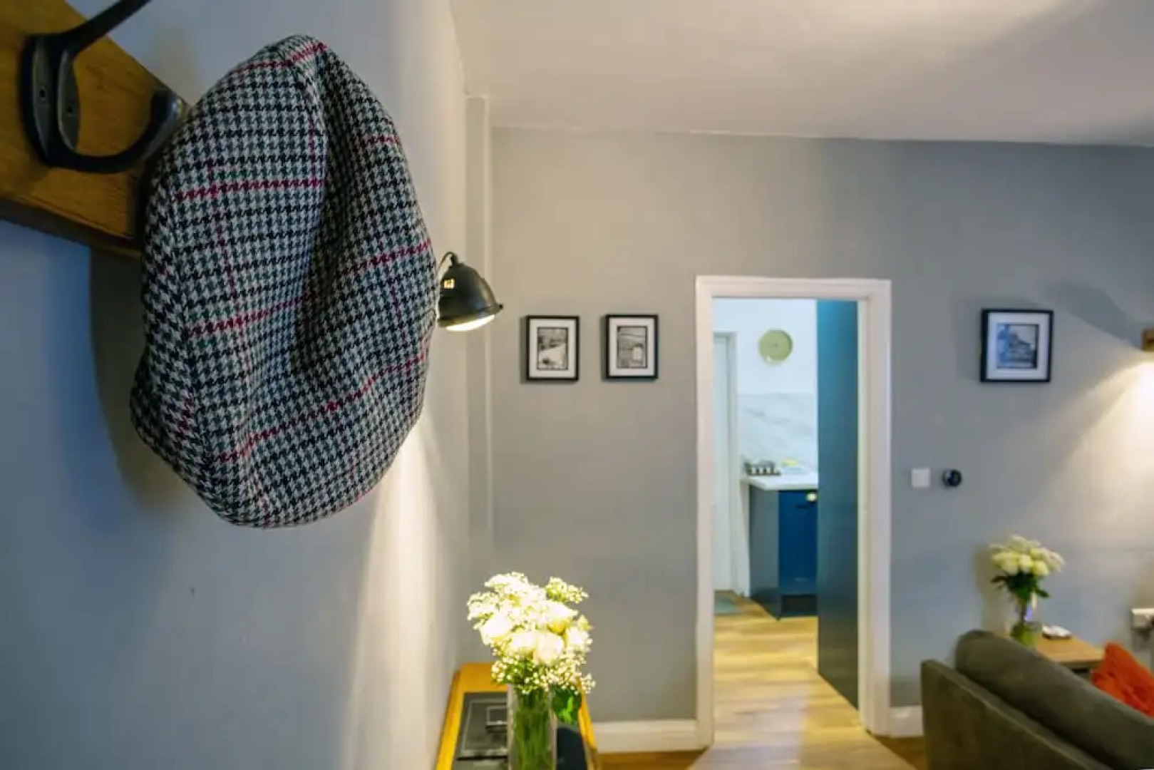 Cosy 2 Bedroom Cottage in a World Heritage Village