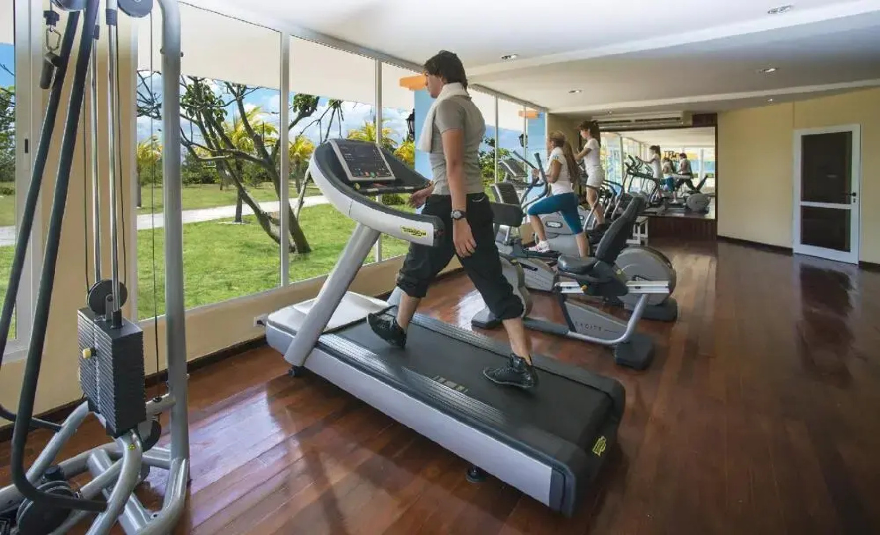 Aston Costa Verde Beach Resort