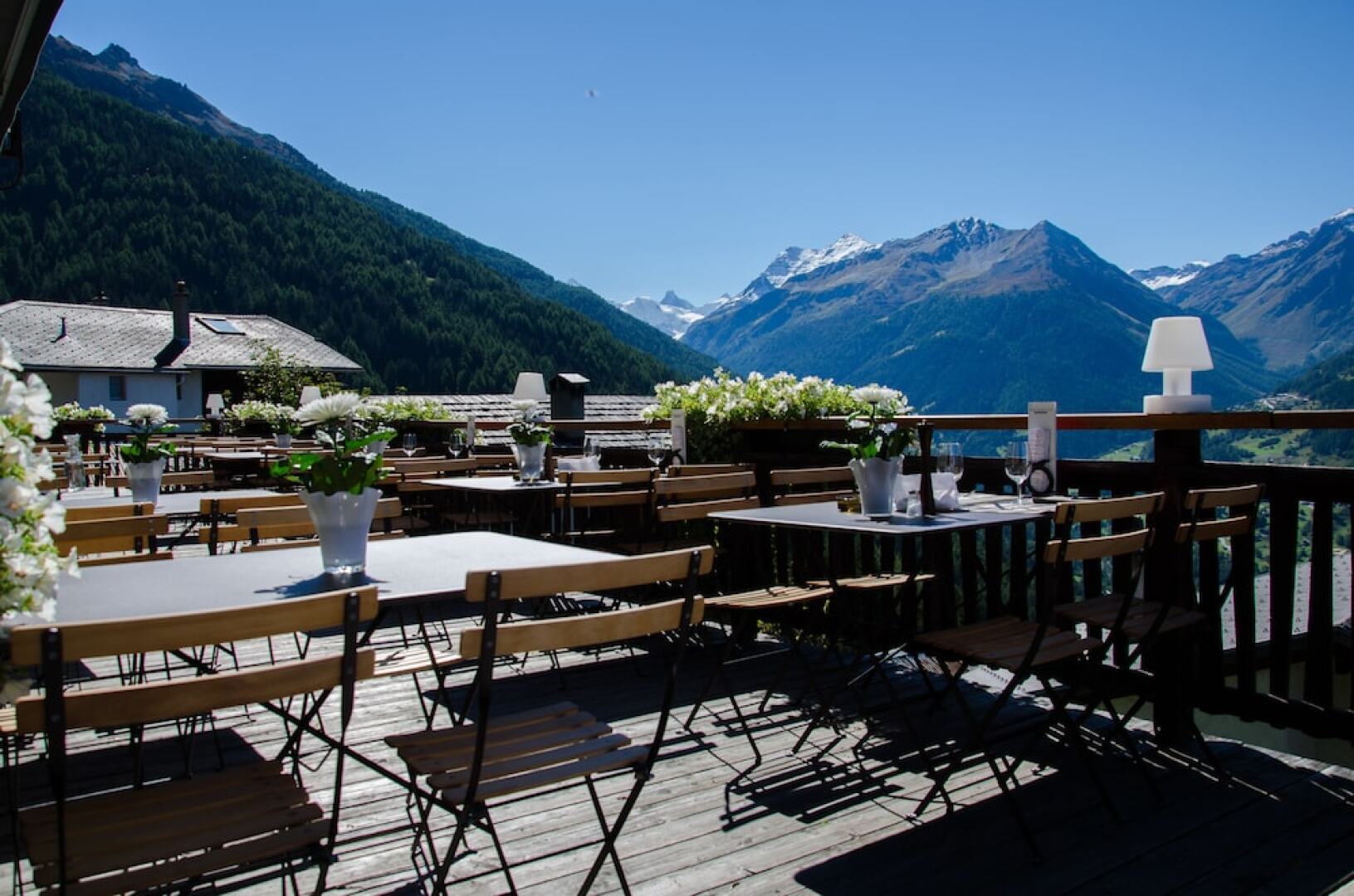 Hotel Le Grand Chalet Favre