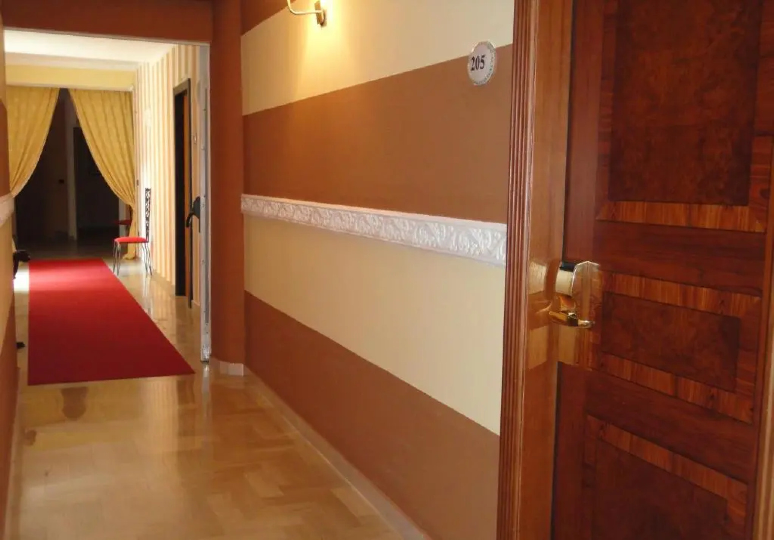 Hotel Arimannia