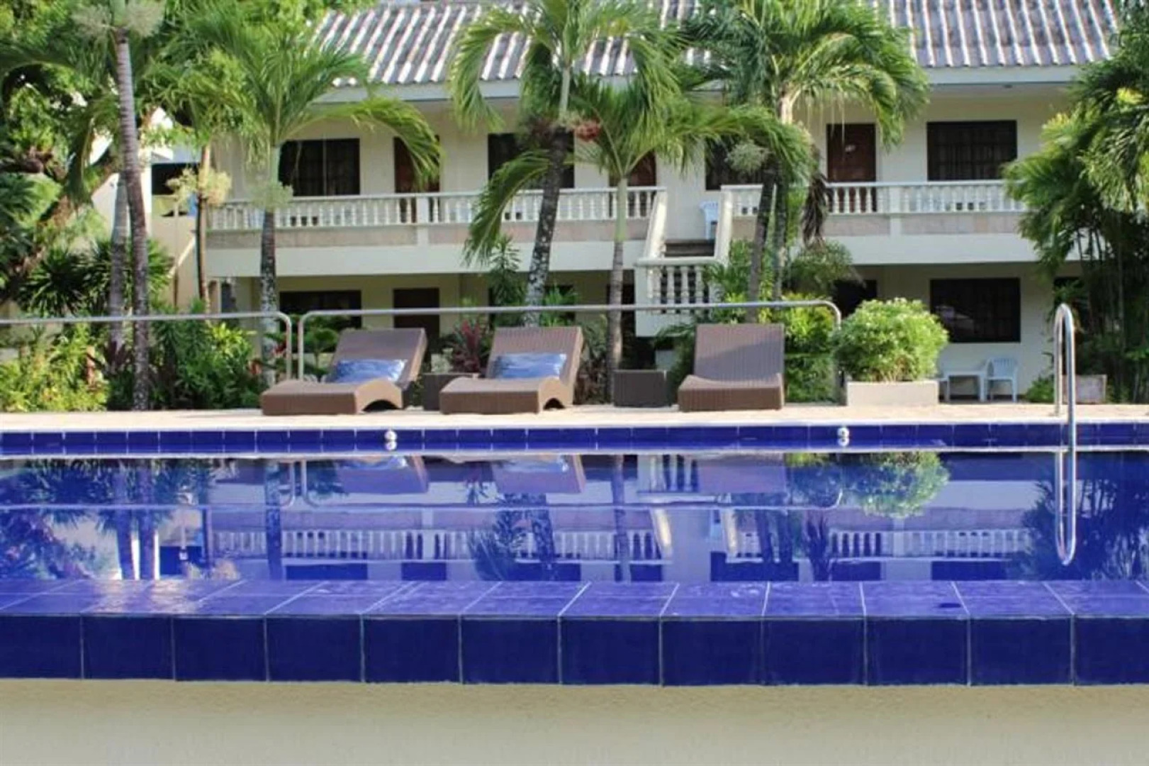 Casa Pilar Beach Resort