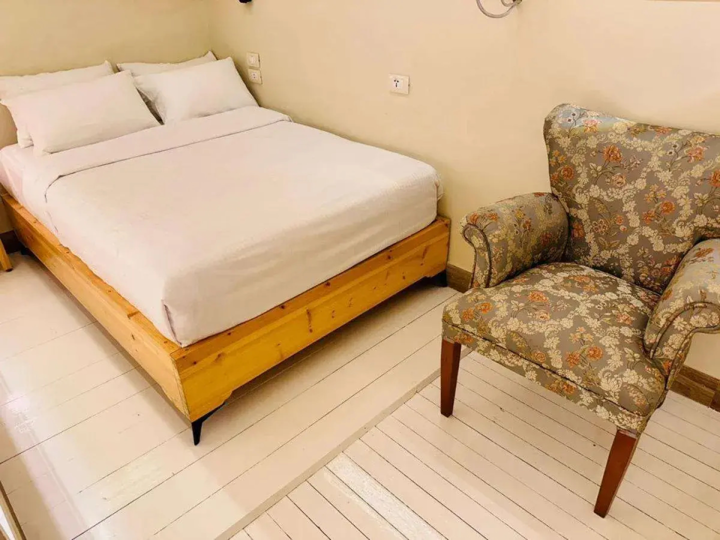 Paris Hotel