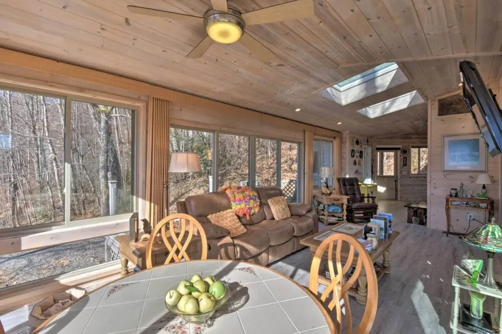 Stunning Mtn Getaway ~ 1 Mi to Lake Chatuge!