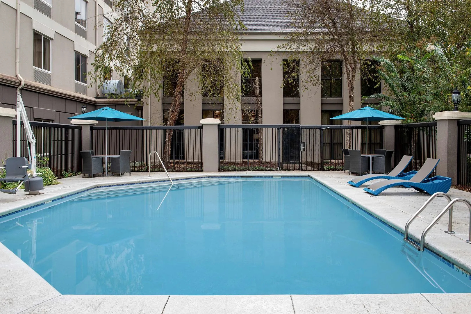 Hampton Inn & Suites Alpharetta