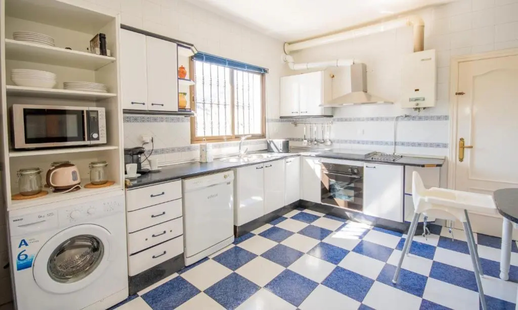 La Grana de Carcabuey, House Low Cost