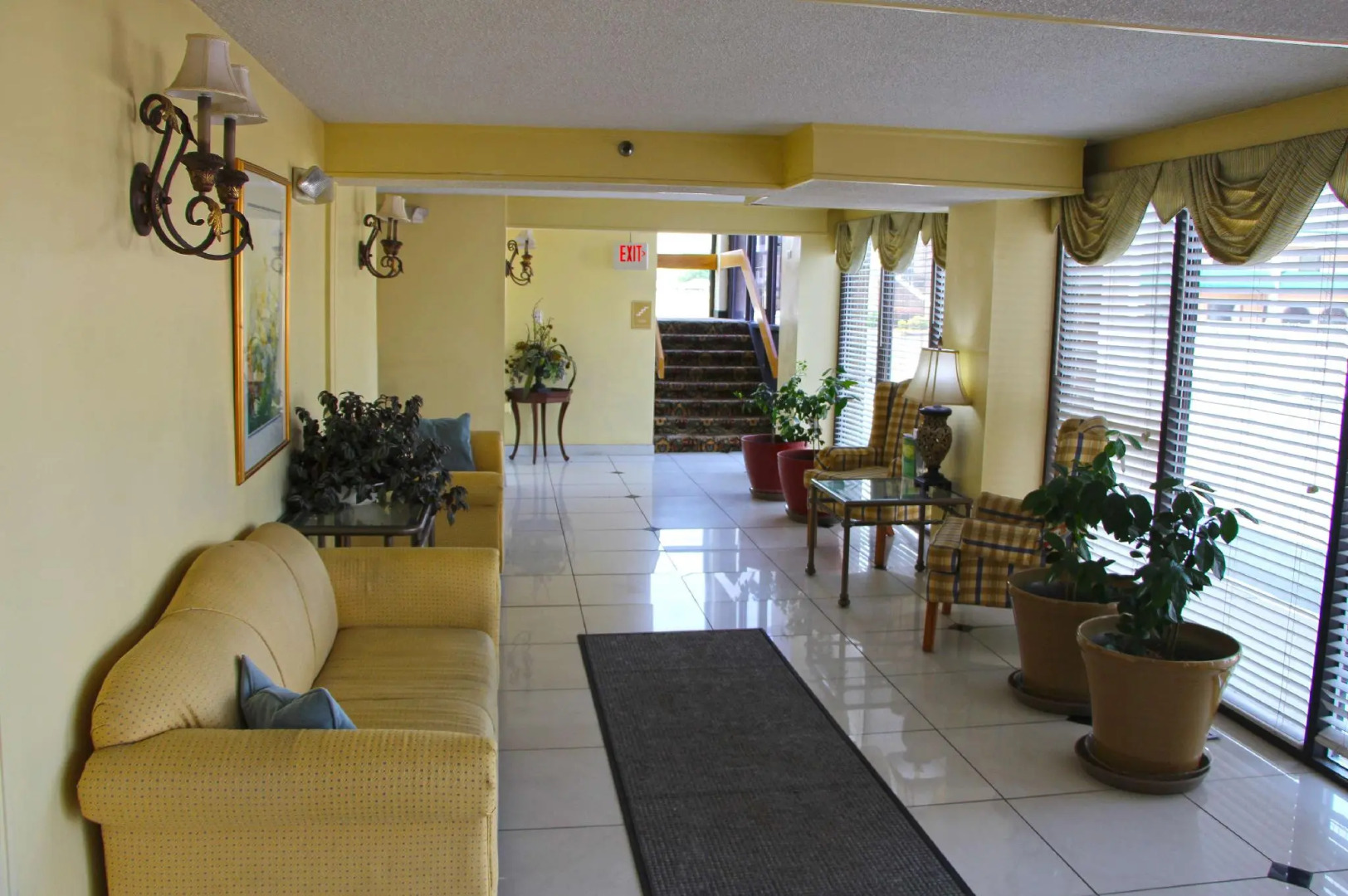 Jameson Inn & Suites