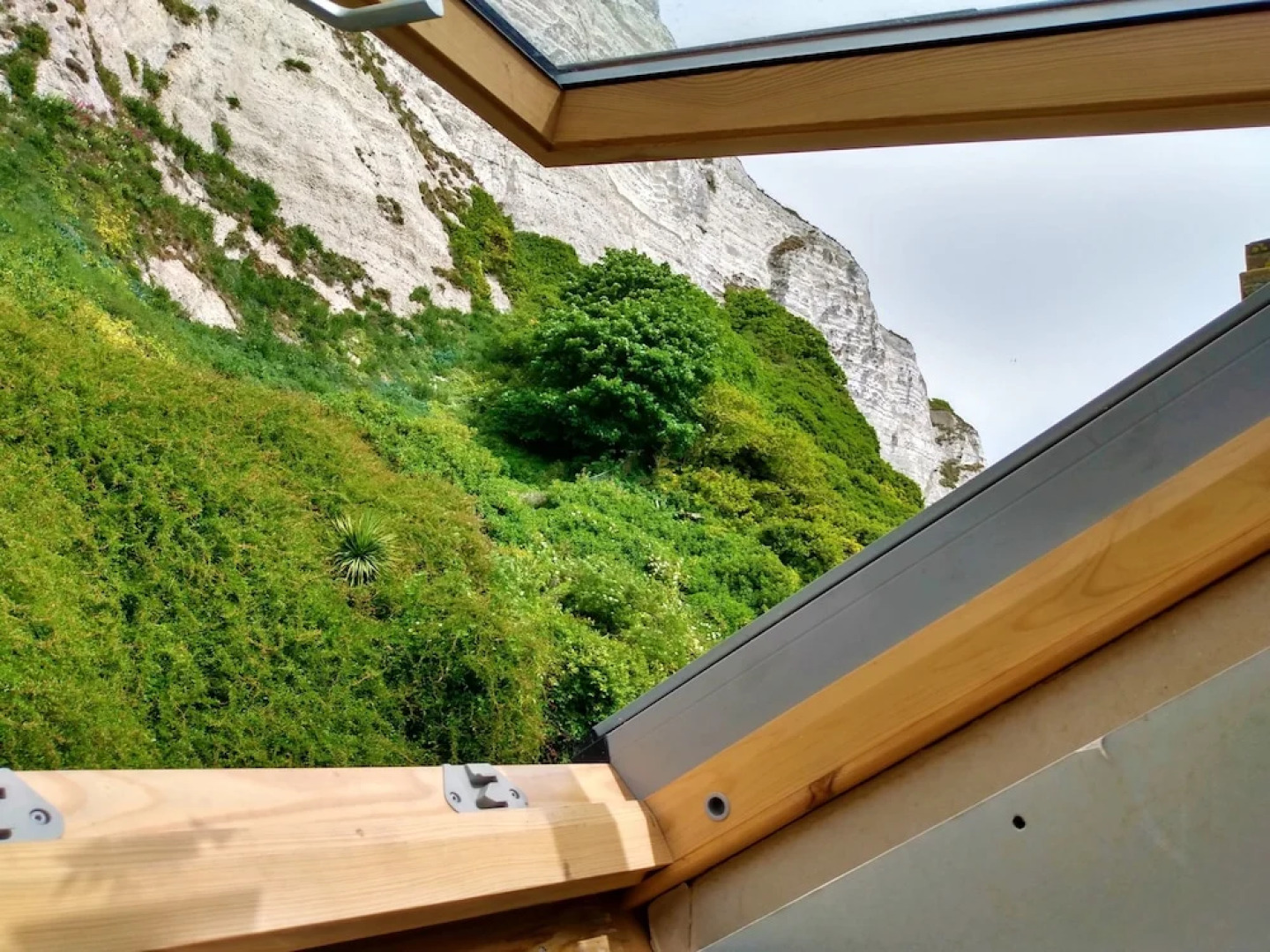 Dover Adventure Backpackers