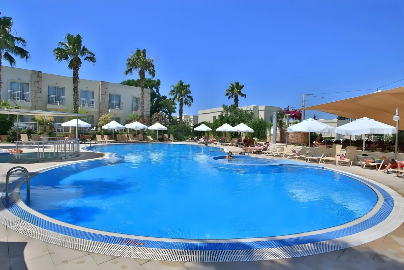 Mandarin Resort & Spa