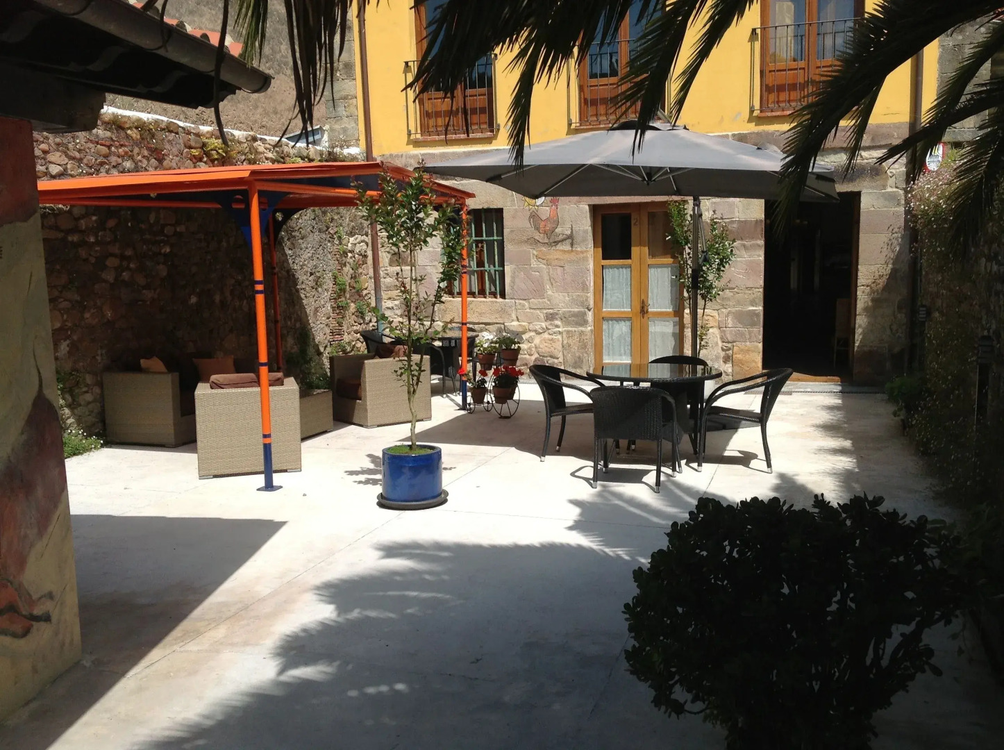 Apartamentos Rurales La Villa de Piedra