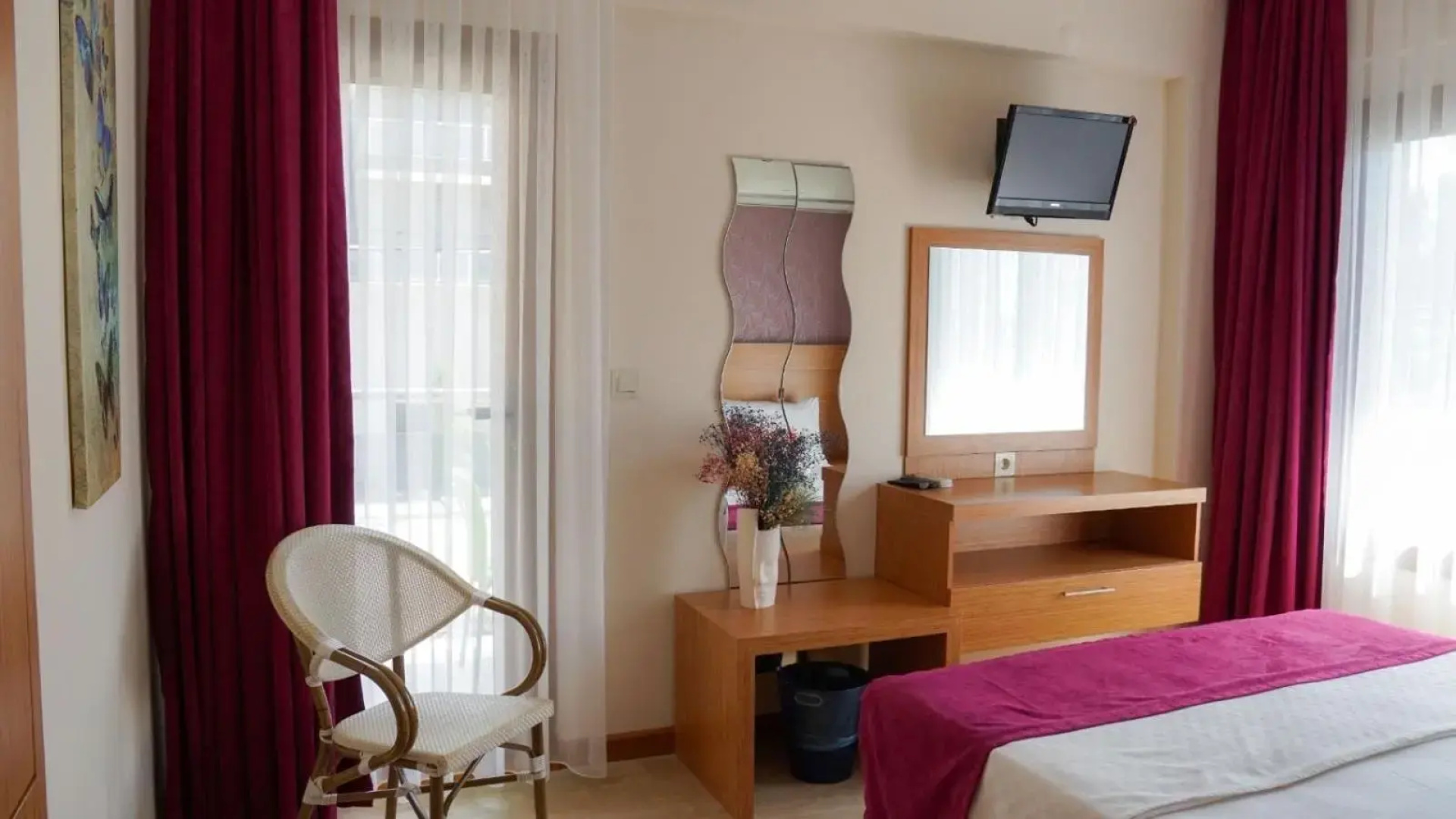 Sirius Mi Hotel