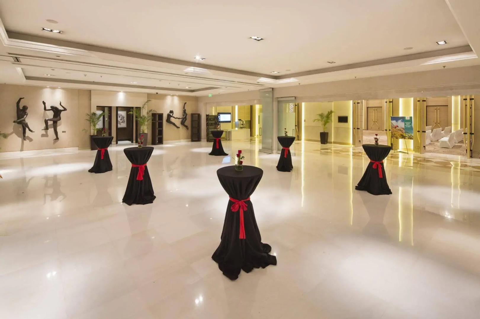 Le Méridien Gurgaon, Delhi NCR