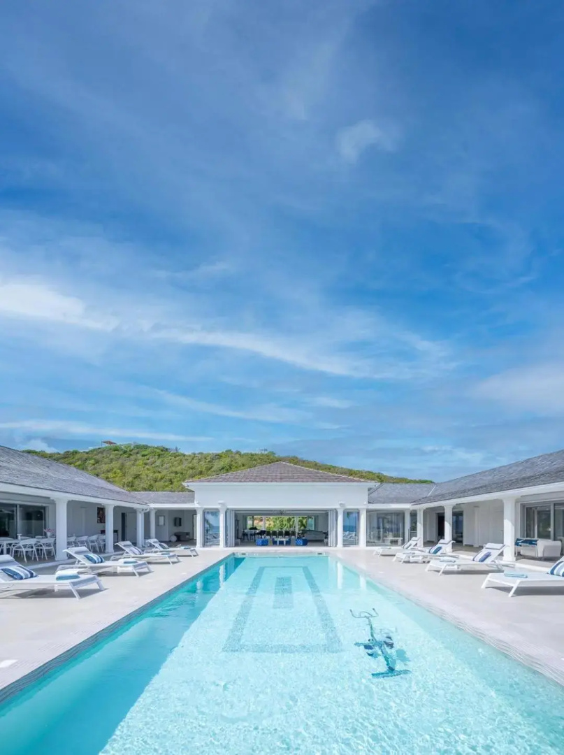 5 BR Luxe Oceanfront Escape for Groups Families Chef Service inkl